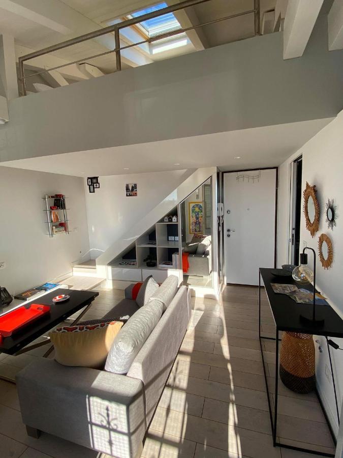 Superbe Studio Au Centre De Vence Apartment Bagian luar foto